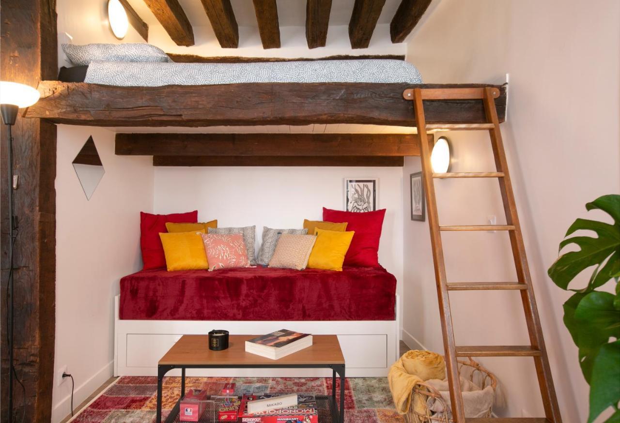Authentic Apartment In Center Of Parisian Marais エクステリア 写真